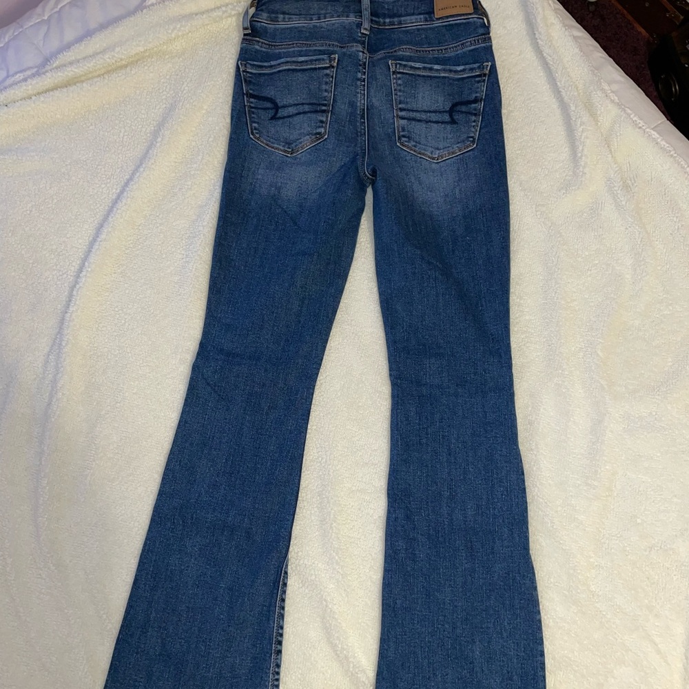American Eagle Super Stretch bootcut jeans, with center detailing. - Picture 5 of 6